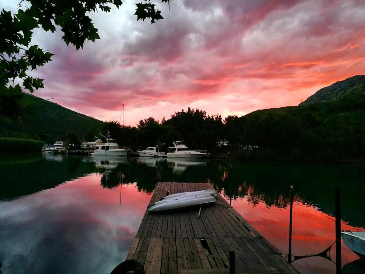 Hostel Dubrovnik Center Komolac Екстер'єр фото
